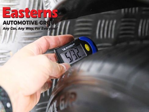 Used 2020 Hyundai Elantra SEL image 27