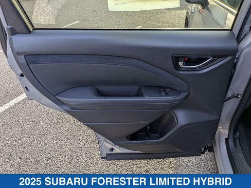 Certified 2025 Subaru Forester Limited image 30