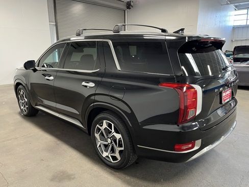 Used 2022 Hyundai Palisade Calligraphy image 5
