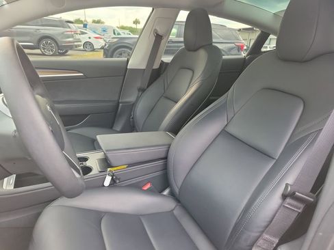 Used 2023 Tesla Model 3 Standard Range RWD image 26