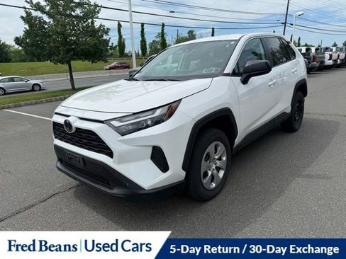 Used 2023 Toyota RAV4 LE AWD/4WD image 22