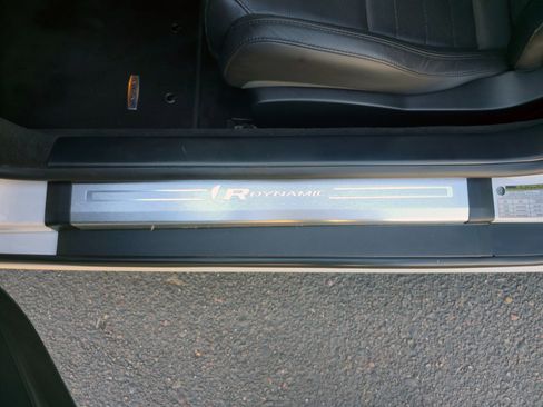 Used 2018 Jaguar F-TYPE R-Dynamic image 14