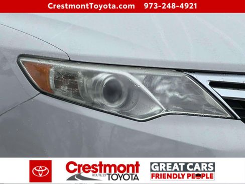 Used 2013 Toyota Camry XLE w/ Leather Pkg image 7