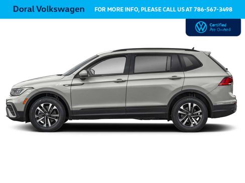 Used 2024 Volkswagen Tiguan S image 3