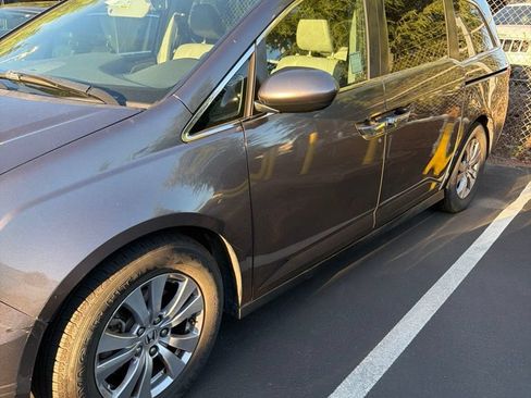 Used 2016 Honda Odyssey EX-L image 2
