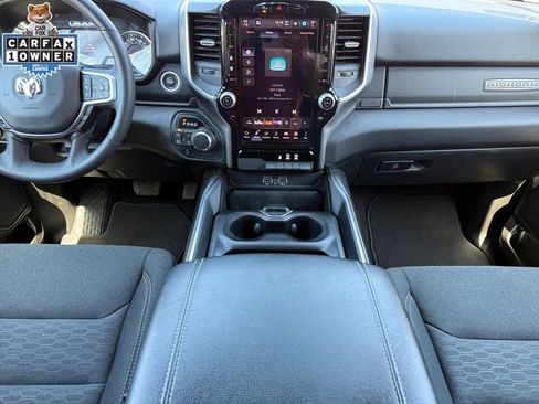 Used 2025 RAM 1500 Big Horn AWD/4WD image 10