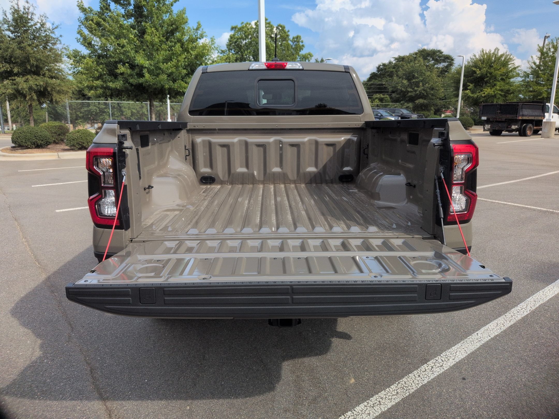 New 2026 Ford Ranger XLT w/ Equipment Group 301A High AWD/4WD image 32
