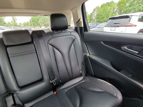 Used 2021 Lincoln Nautilus AWD w/ Equipment Group 101A image 6