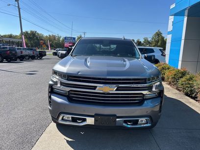 Used 2022 Chevrolet Silverado 1500 High Country w/ Technology Package