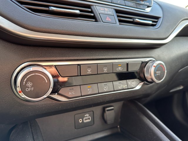 Certified 2024 Nissan Altima 2.5 S FWD image 24