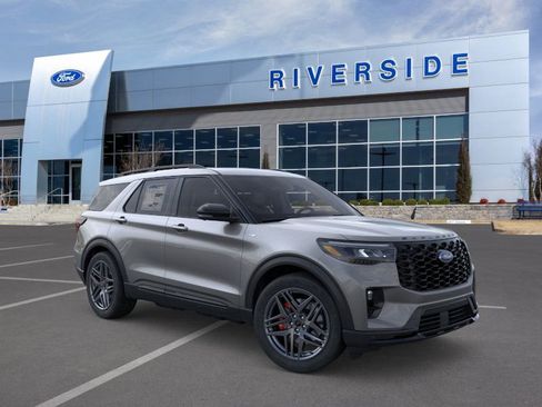 New 2026 Ford Explorer ST-Line w/ ST-Line Street Pack image 1