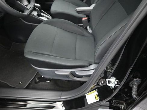 Used 2024 Nissan Kicks S image 25