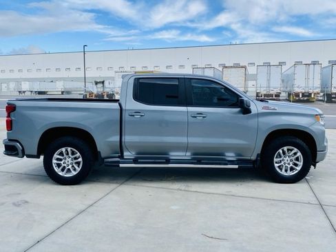 Used 2023 Chevrolet Silverado 1500 RST image 4