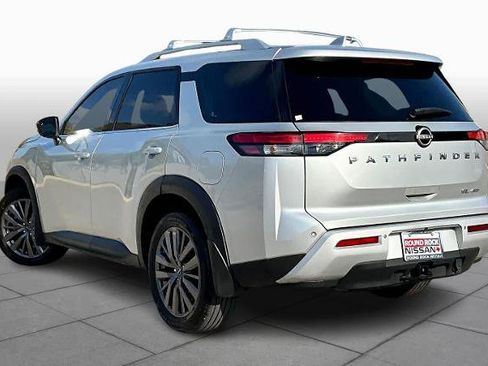 Certified 2023 Nissan Pathfinder SL w/ SL Premium Package image 11