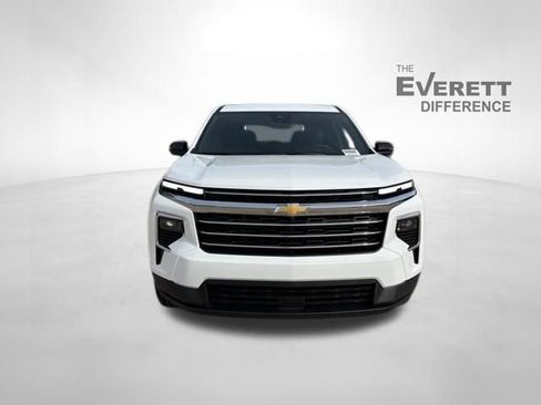 New 2026 Chevrolet Traverse LT AWD/4WD image 2