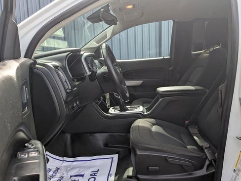 Used 2022 Chevrolet Colorado LT w/ Fleet Safety Package image 24