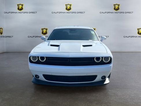 Used 2016 Dodge Challenger R/T Scat Pack w/ Leather Interior Group RWD image 2