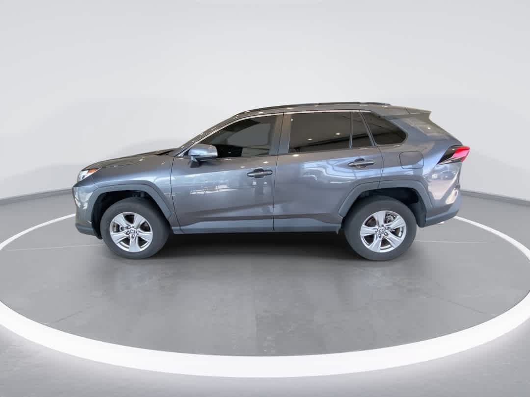 Used 2024 Toyota RAV4 XLE AWD/4WD image 5