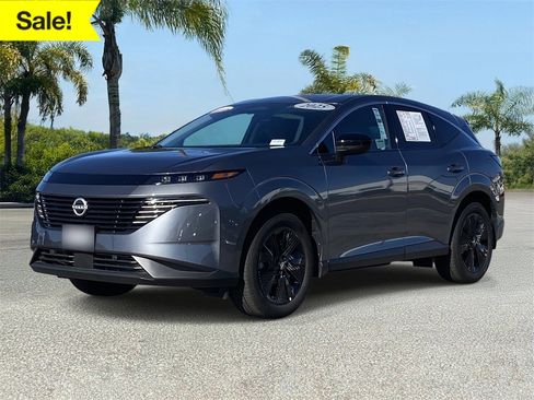 Certified 2025 Nissan Murano SV image 1