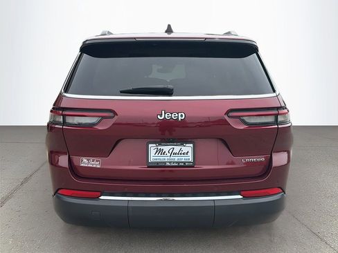 Used 2023 Jeep Grand Cherokee L Laredo RWD image 5
