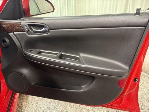 Used 2012 Chevrolet Impala LT image 15