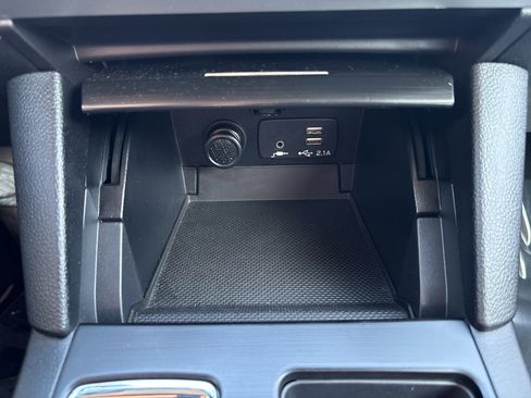 Used 2019 Subaru Outback 2.5i Limited image 29