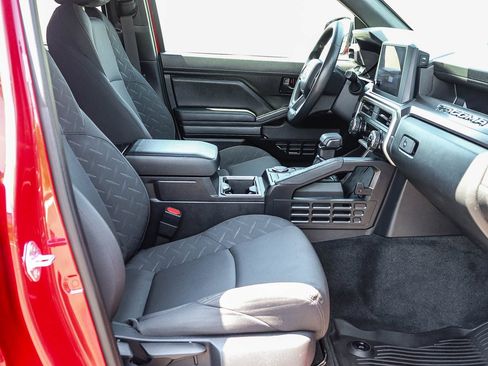 Certified 2025 Toyota Tacoma SR5 RWD image 20