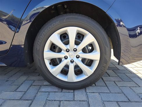 Certified 2025 Toyota Corolla LE image 19