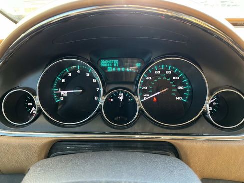 Used 2014 Buick Enclave Premium w/ Trailering Provision Package image 36