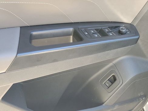 Used 2021 Volkswagen Atlas SE w/ Panoramic Sunroof Package image 21