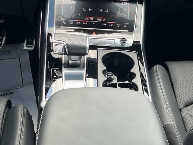 Used 2023 Audi SQ7 Prestige AWD/4WD image 17