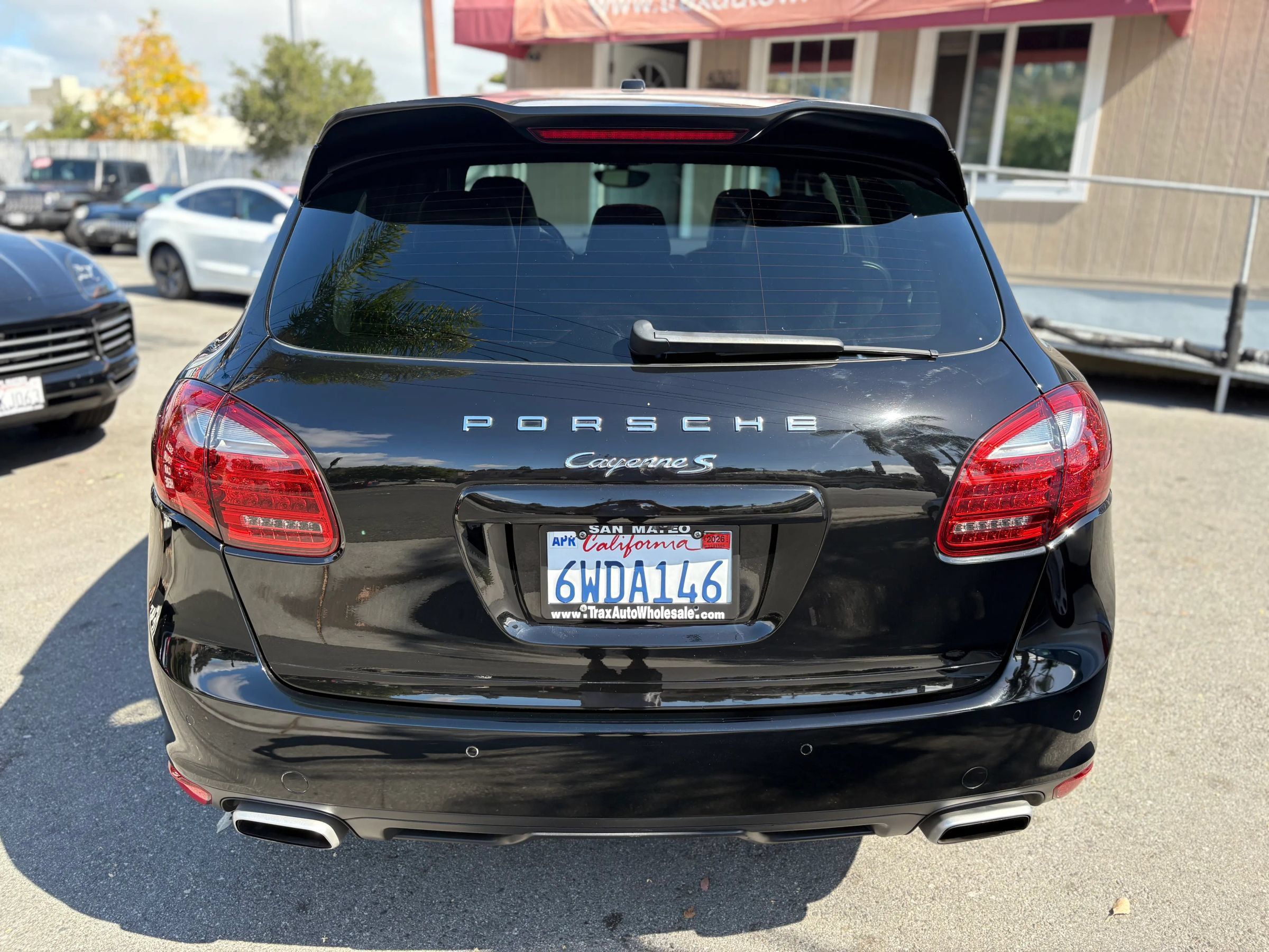 Used 2012 Porsche Cayenne S AWD/4WD image 6