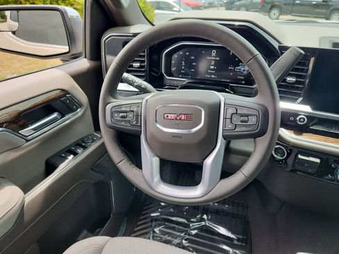 New 2026 GMC Sierra 1500 SLE w/ Max Trailering Package AWD/4WD image 15