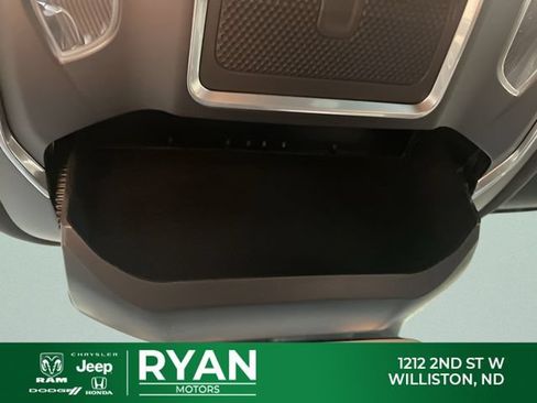 New 2026 Jeep Grand Cherokee Altitude AWD/4WD image 35
