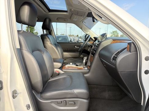 Used 2021 Nissan Armada SL w/ Captain's Chairs Package RWD image 19