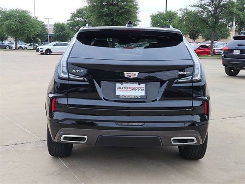 Used 2024 Cadillac XT4 Sport image 8