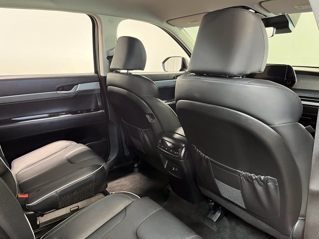 Used 2025 Hyundai Palisade SEL FWD image 15