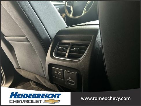 Used 2023 Chevrolet Blazer RS AWD/4WD image 17