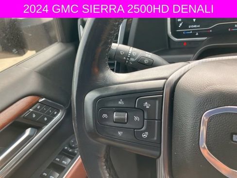 Used 2024 GMC Sierra 2500 Denali Ultimate AWD/4WD image 31