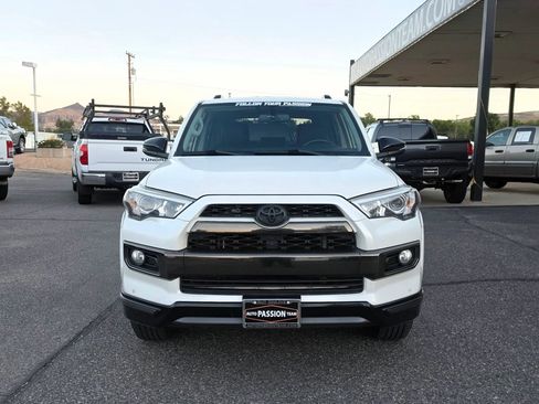 Used 2019 Toyota 4Runner Limited AWD/4WD image 8