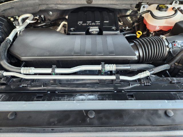 Used 2026 Chevrolet Silverado 1500 Custom w/ Turbomax Blackout Package RWD image 31