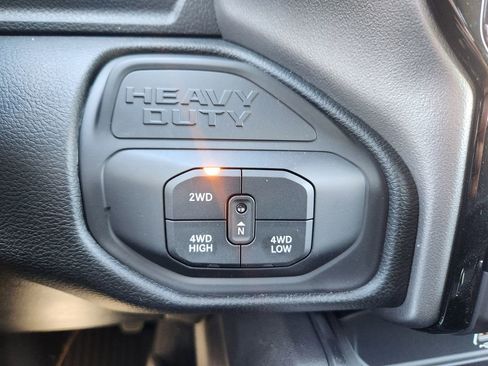 New 2026 RAM 3500 Big Horn AWD/4WD image 23