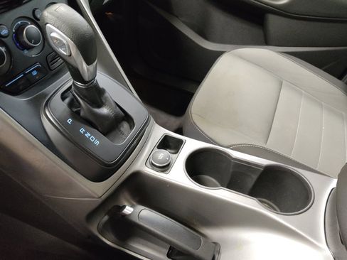 Used 2014 Ford Escape SE image 26