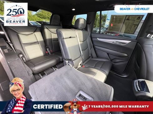 Used 2024 Cadillac XT6 Luxury FWD image 24