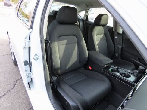 Used 2023 Honda Civic LX image 15