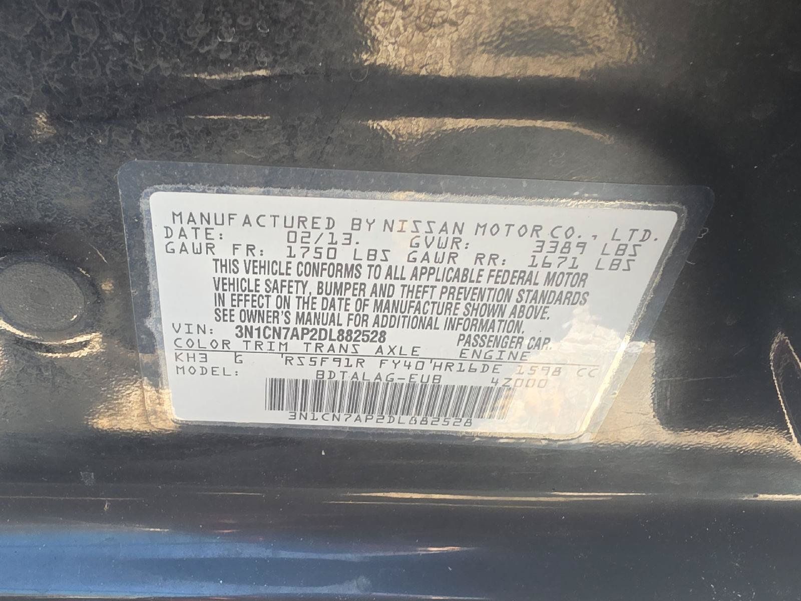 Used 2013 Nissan Versa S FWD image 19