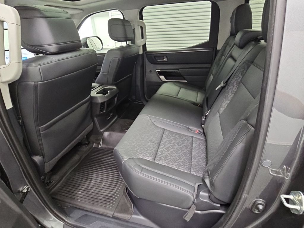 Used 2024 Toyota Tundra Limited AWD/4WD image 32