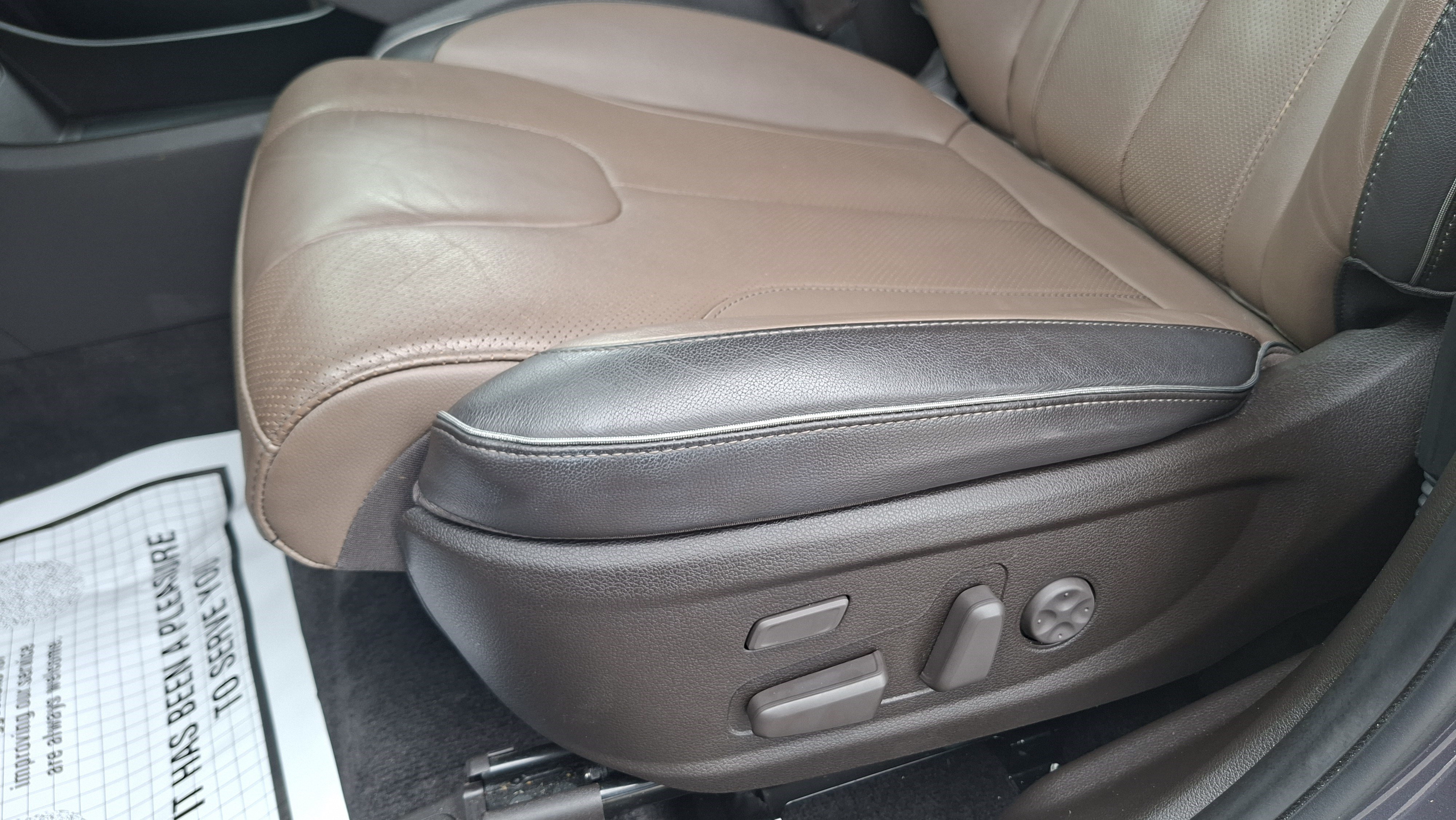 Used 2021 Hyundai Santa Fe Limited AWD/4WD image 19
