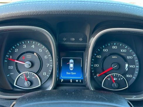 Used 2014 Chevrolet Malibu LT image 18