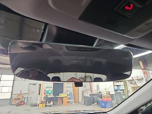 Used 2023 Toyota Camry SE image 20